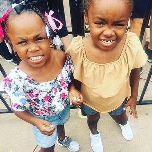 Meet your Posher, Miracle